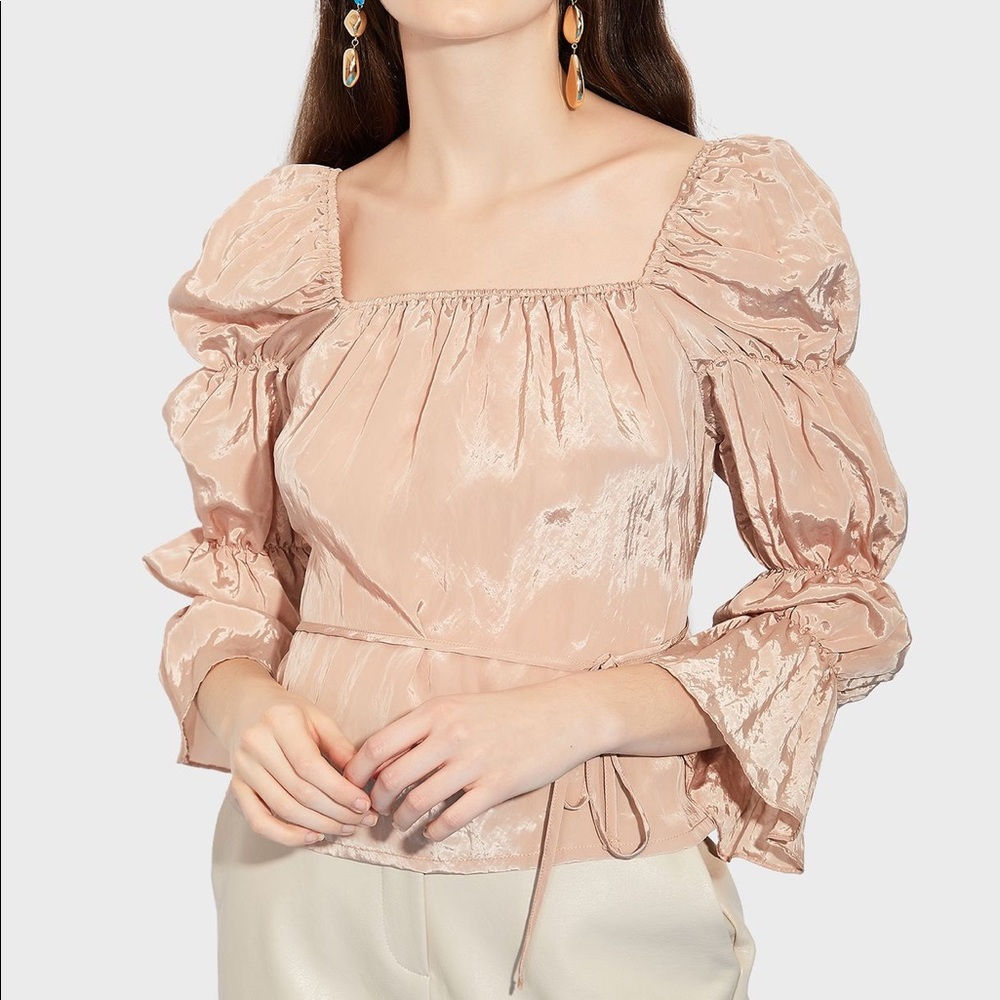 NWT Ghospell Shiny Flute Sleeve Top in Champagne